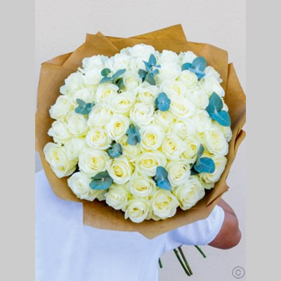 50 White Roses