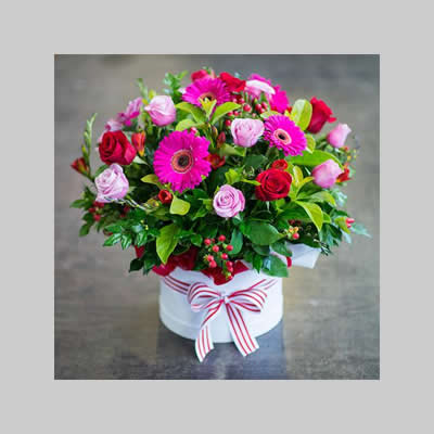 Pinky Delight Hat Box