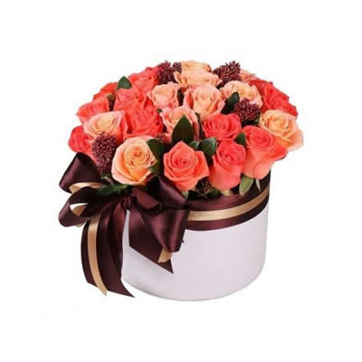 Orange and Peach Roses Hat Box